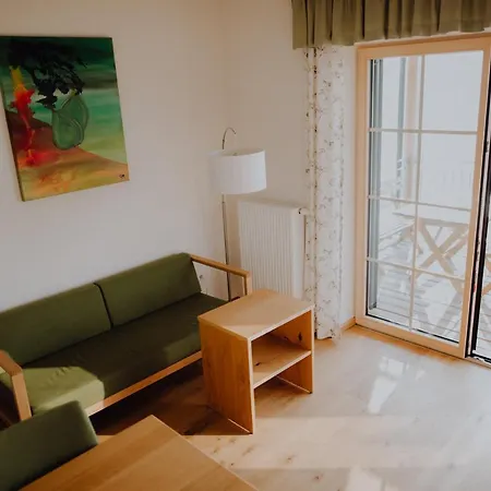 דירה Winzerhaus Am Gamlitzberg גמליץ
